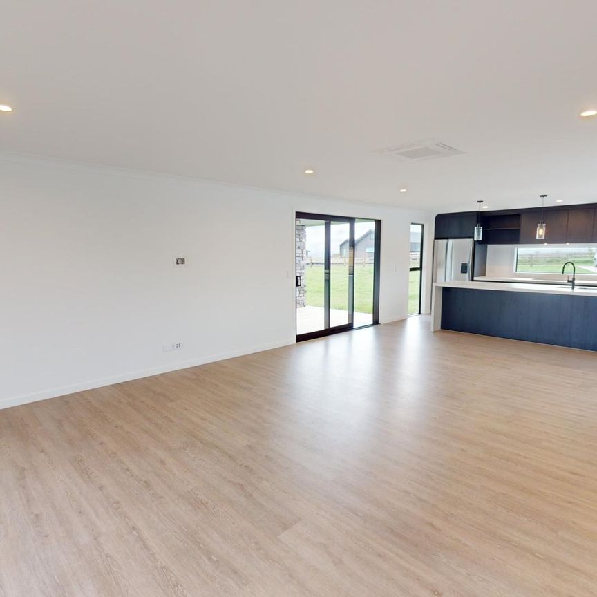 Aokautere - 4 bedrooms - Photo 1