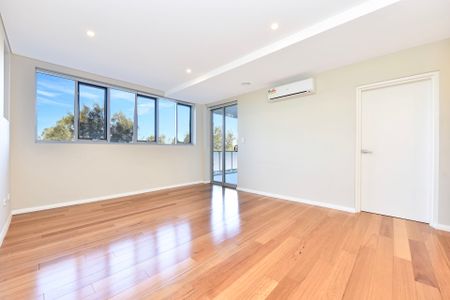 22/50 Loftus Crescent, - Photo 4