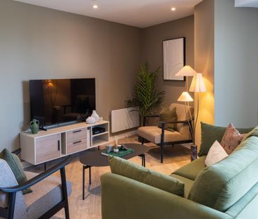 3 bedroom apartment to rent - Photo 1