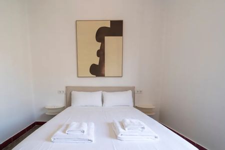 Carrer de Francesc Cubells, Valencia, Valencian Community 46011 - Photo 4