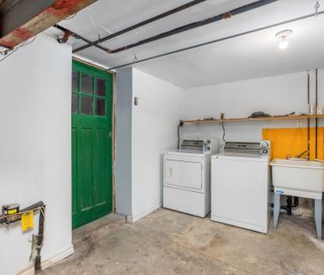 For Lease - 36 Lanark Avenue Unit# #Lower, Toronto, Ontario - Photo 3