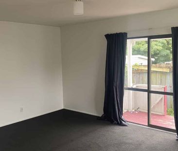 Comfortable Home in a Convenient Location - Photo 5