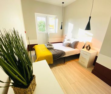 Room in a Shared House, Grayscroft Road, SW16 - Photo 3