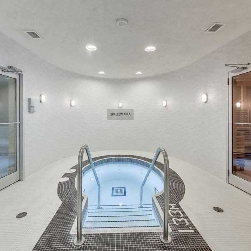 Flex Plus - Waterfront Toronto - Photo 1