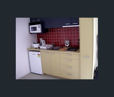 111/60 Waverley Road, Malvern East, Vic 3145 - Photo 5