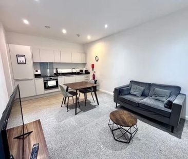 1 bedroom ground floor flat to rent - Photo 1