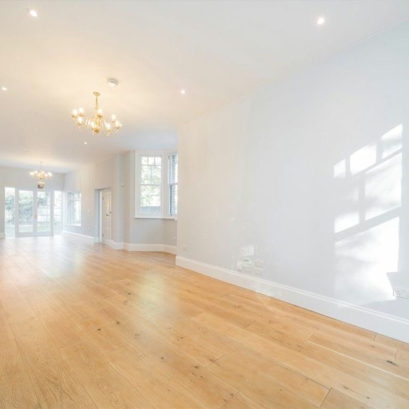 Chatsworth Road, Hackney, E5 - Photo 1