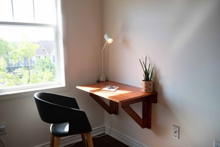 For Lease - 1159 Mcdowell Crescent, Milton, Ontario - Photo 5