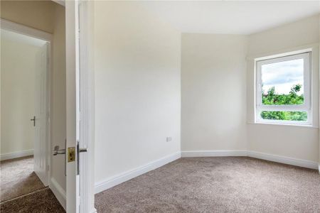 5 bedroom detached house to rent - Photo 5