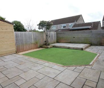 2 bedroom semi-detached house to rent - Photo 6