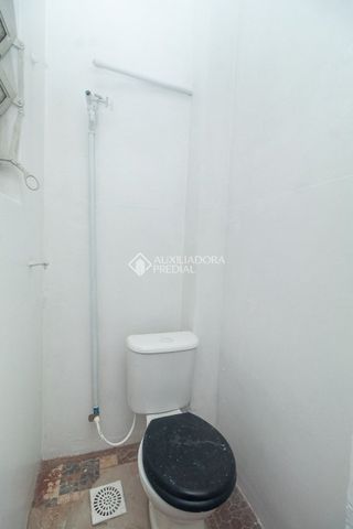Apartamento com 3 quartos e 98m² para alugar em Floresta, Porto Alegre. - Photo 4