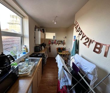 2 bedroom flat to rent - Photo 6