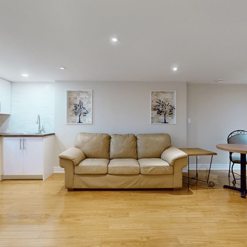 For Lease - 14 Hedges Boulevard Unit# Lower, Toronto, Ontario - Photo 1