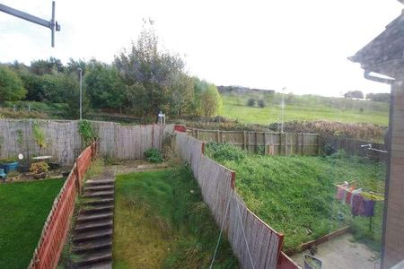 Tinkler Stile, Thackley, BD10 - Photo 2