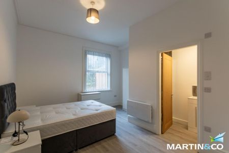 1 bedroom flat to rent - Photo 3