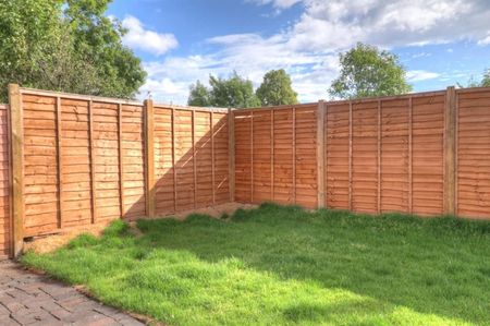 1 BED Bungalow - Photo 2