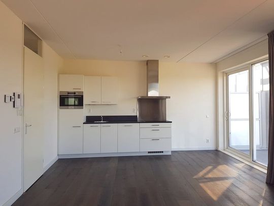 Appartement te huur: Kees van Dongenpad 77 1112 WZ Diemen - Photo 1