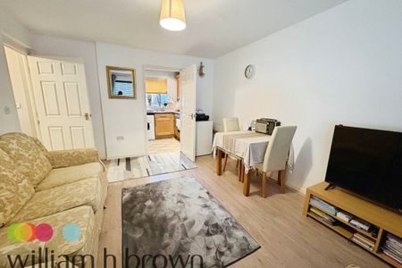 Malyon Close - Photo 2