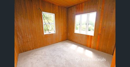 RUSTIC CHARM OF YESTERYEAR - Photo 3