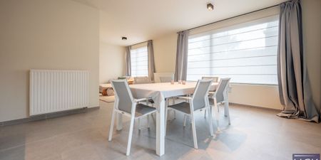 Appartement te huur in Kruishoutem voor € 800 met 2 slaapkamers - Photo 5