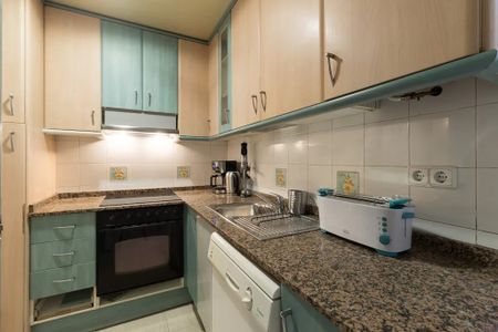 Passeig de la Vall dHebron, Barcelona, Catalonia 08023 - Photo 4