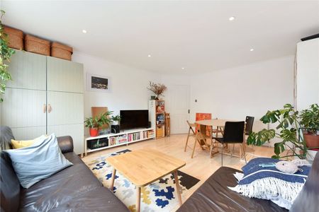 3 Bed Flat, Maida Vale, W9 - Photo 2