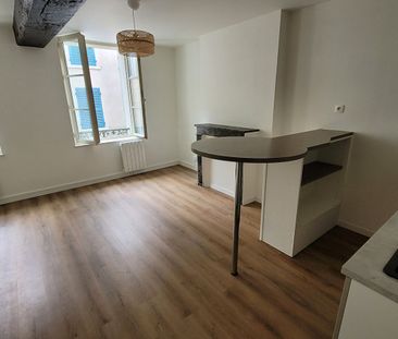 Appartement T1 à louer en rez-de-chaussée à Rambouillet - Photo 2