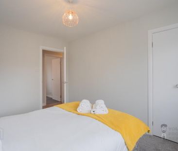 4 Ravenhill Court, Belfast, BT6 8FS - Photo 1