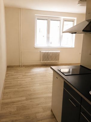 Pronájem bytu 1+kk 28 m² - Photo 1