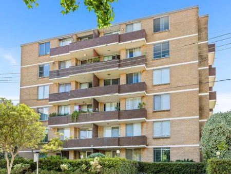 Stylish One-Bedroom Apartment in the Heart of Newtown - Photo 3