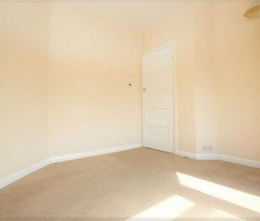 Grasmere Avenue, Hounslow, London, TW3 - Photo 6