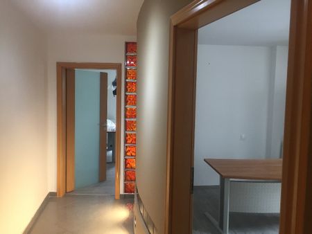 Zona Unirii vila 8 camere - Fotografie 3