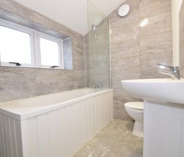 3 bedroom terraced house to rent - Photo 6