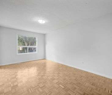 For Lease - 10 Ferris Street, Richmond Hill, Ontario - Photo 1