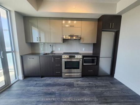 For Lease - 188 Fairview Mall Drive Unit# 1012, Toronto, Ontario - Photo 4