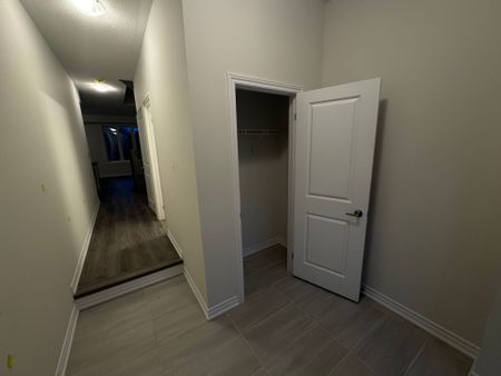 For Lease - 91 Watts Mews, Kawartha Lakes, Ontario - Photo 3