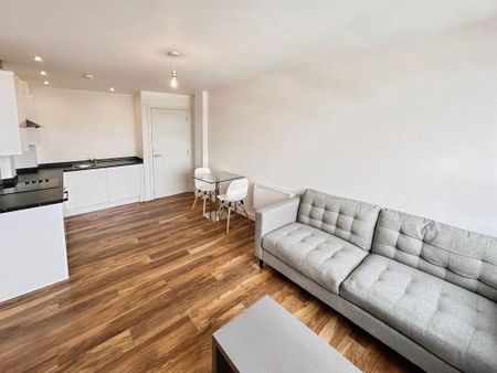 1 bedroom apartment to rent - Photo 2
