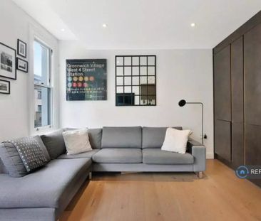 1 bedroom in a flat share to rent - Photo 1