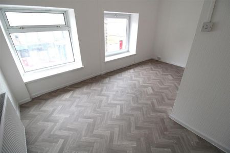 2 bedroom house to rent - Photo 2