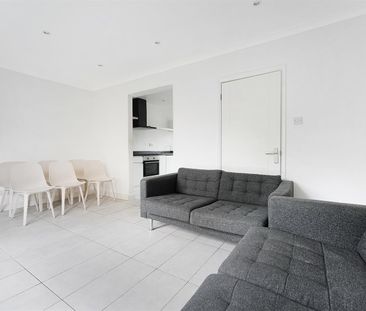 Glyn Road , E5 0JP - Photo 3