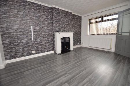 3 bedroom terraced house to rent - Photo 4
