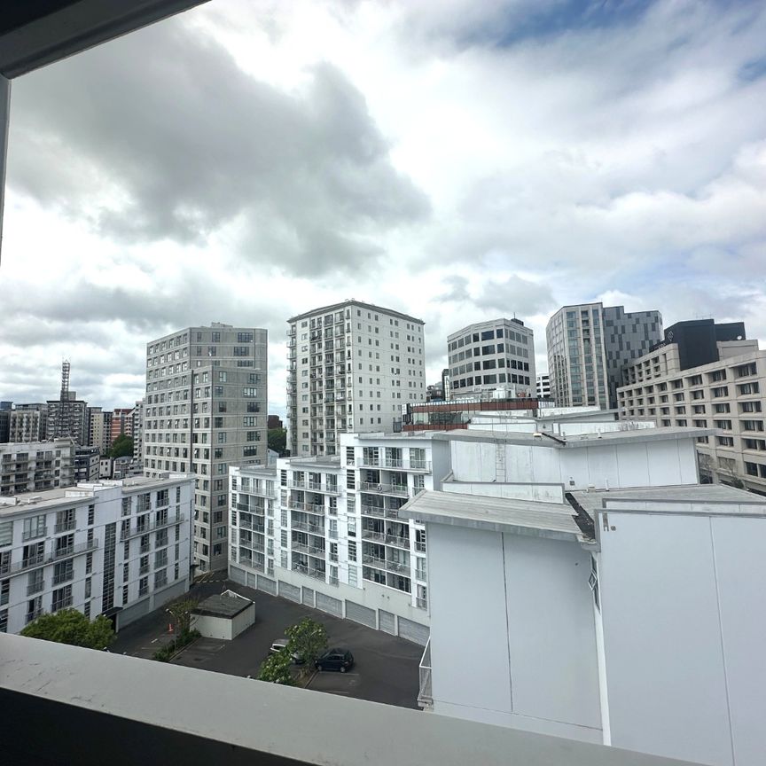 Central City Apartment - Photo 1