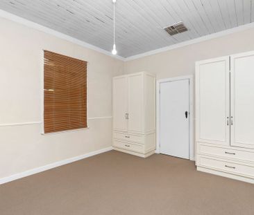 Charming 3-Bedroom Home in Prime Location - Photo 2