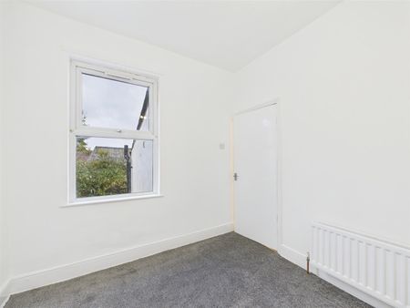 Eldon Road, Birkenhead, 3 bedroom, House - Mid Terrace - Photo 4