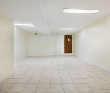 For Lease - 246 Niagara Street Unit# Lower, Toronto, Ontario - Photo 2