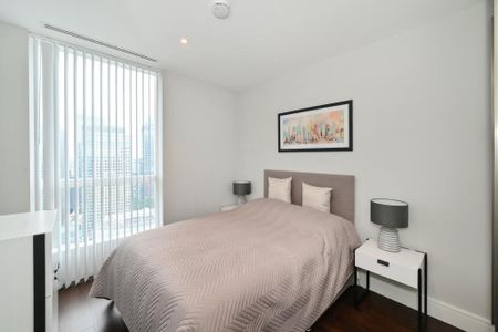 9 Harbour Way, E14, London - Photo 3
