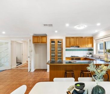 2/51 Austin Street, FERNTREE GULLY - Photo 2