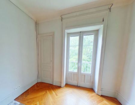 Appartement T7 A Louer - Lyon 6eme Arrondissement - 220.8 M2 - Photo 4