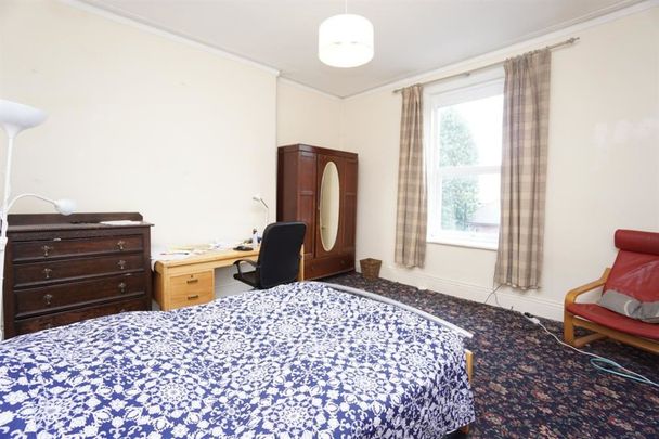 3 Bed Semi-Detached House, Crookesmoor Road, S10 - Photo 1