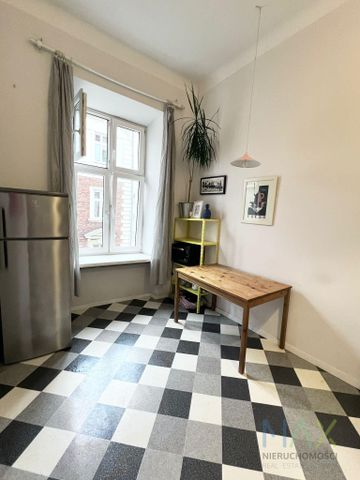 Przestronne mieszkanie jednopokojowe z balkonem, przy spokojnej ulicy Radziwiłłowskiej - Zdjęcie 2